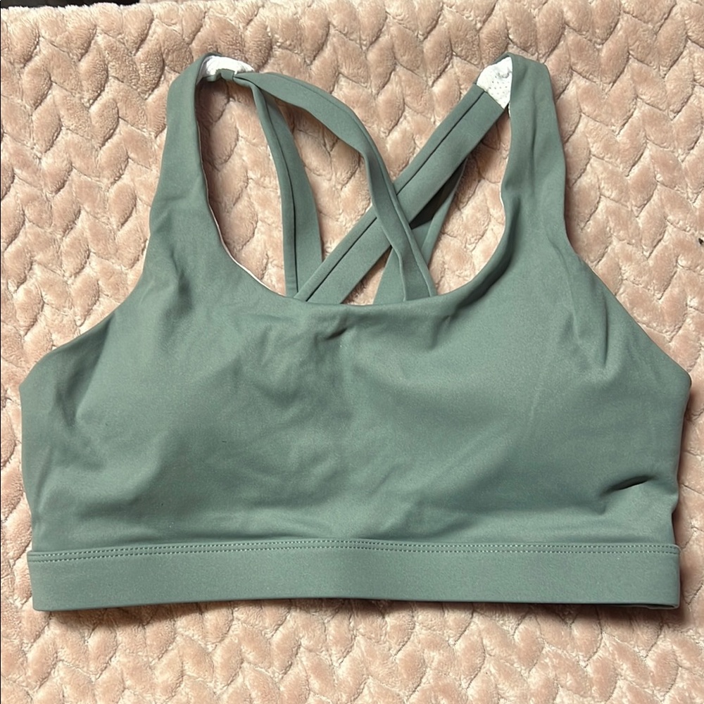 Green Cross-Back Sports Bra with Medium Support